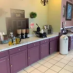 Lincoln Inn Express Hotel And Suites